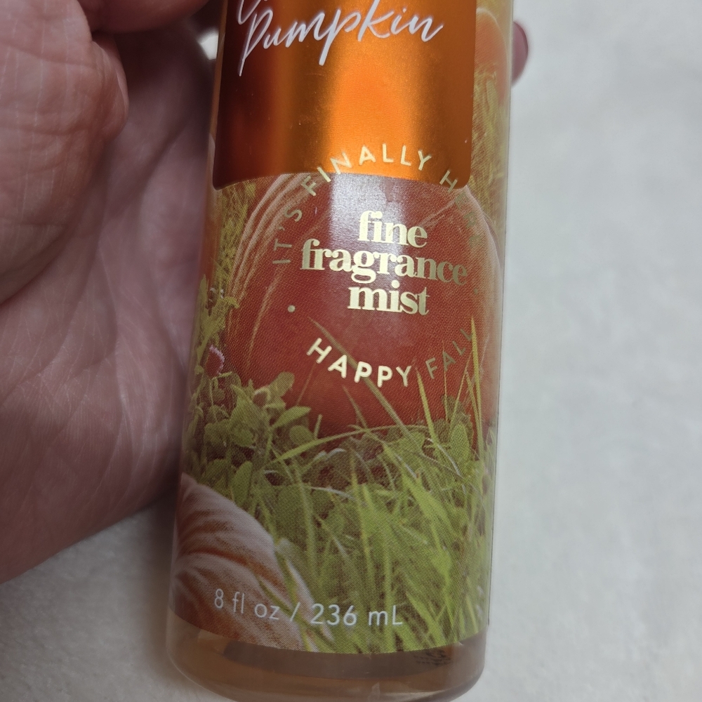 Bath and Body Works SWEET CINNAMON PUMPKIN Mist ~ 8 fl.oz - Picture 3 of 5